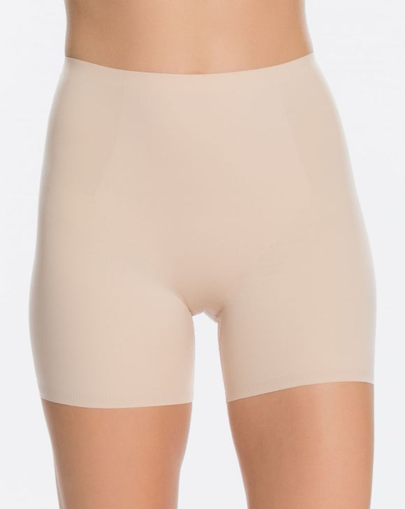 Spanx Girl Short taille haute à taille moyenne Support 10004R